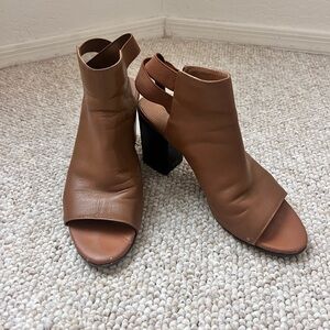 Brown Open-Toe Women's Shoes